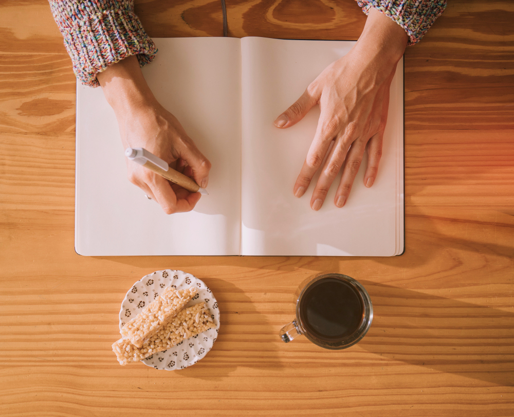 9 خطوات عملية لكتابة كتابك الأول بنجاح